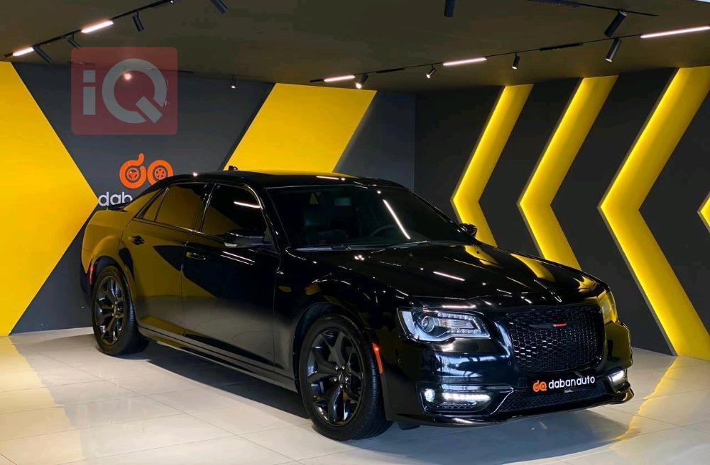 کرایسلەر 300
